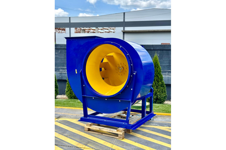 VC 4-75 #12.5 w/motor AIR 250 S8 37 kW 750 rpm, execution 1