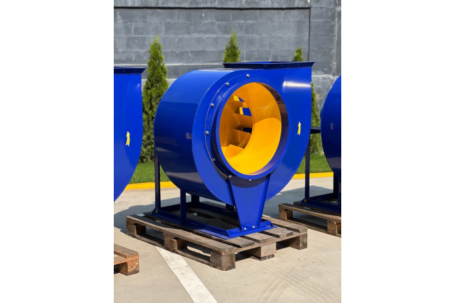 ВЦ 4-75 №5 з ел.двигуном АІР 90 L4 2,2 кВт 1500 об./хв, виконання 1